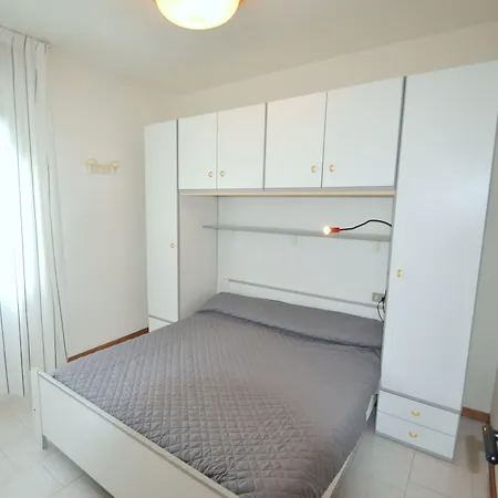 Enjoy Staying In Our Flat Apartament Bibione